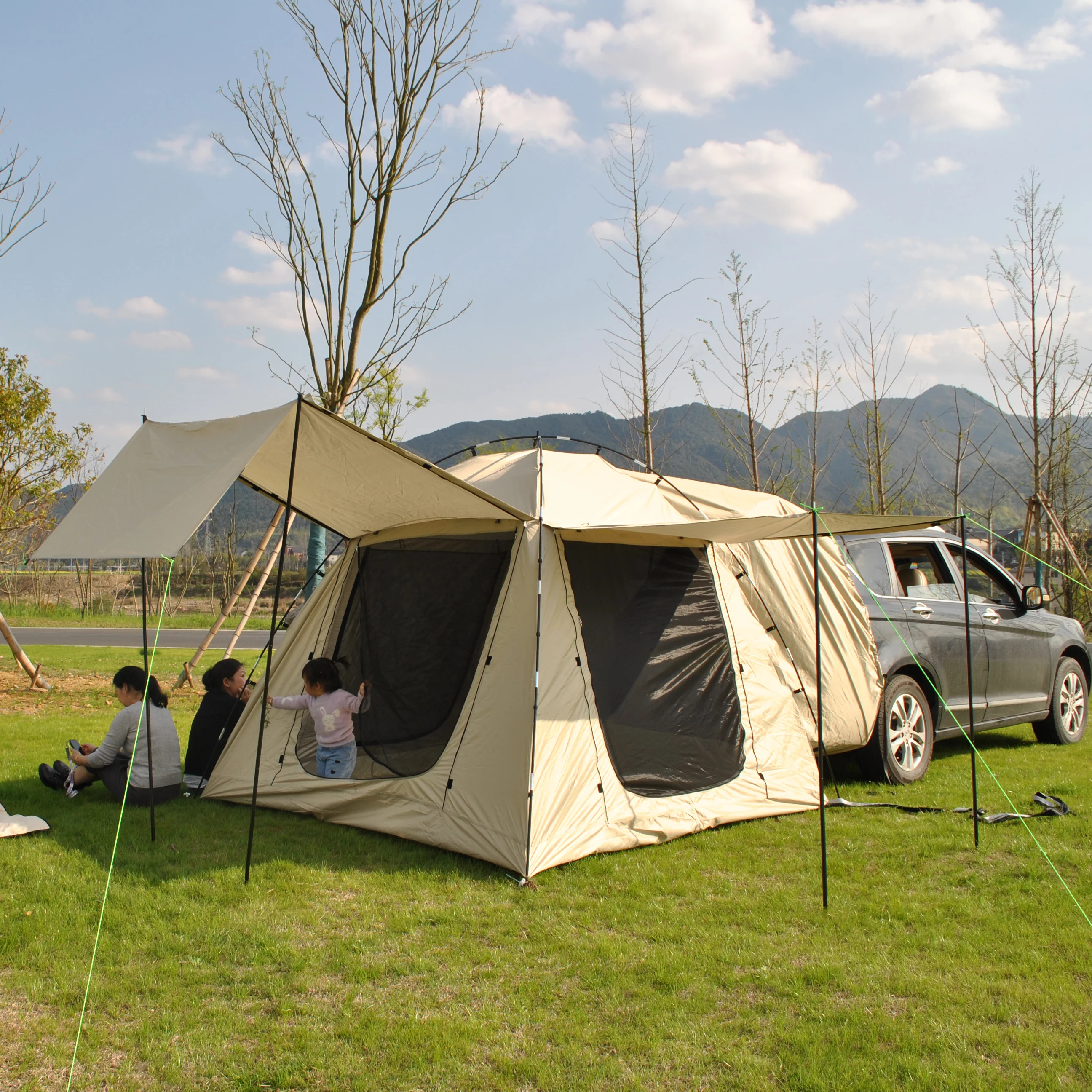 6-person-size-Car-Rear-Tent-Rear-SUV-Tent-Rear-Tent-Van-Rear-Hatch-Tent-Car-1