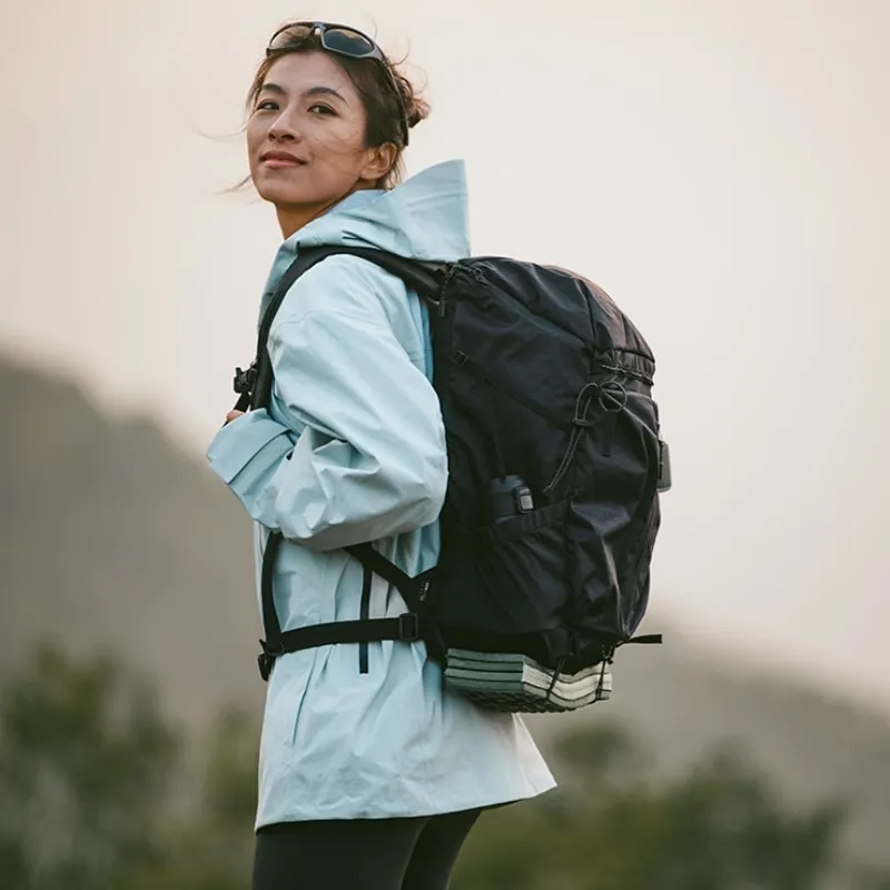 Naturehike-Helium-25L-Backpack-Waterproof-Professions-Mountaineering-Backpack-Outdoor-Travel-Comfortable-Breathable-Backpack-3