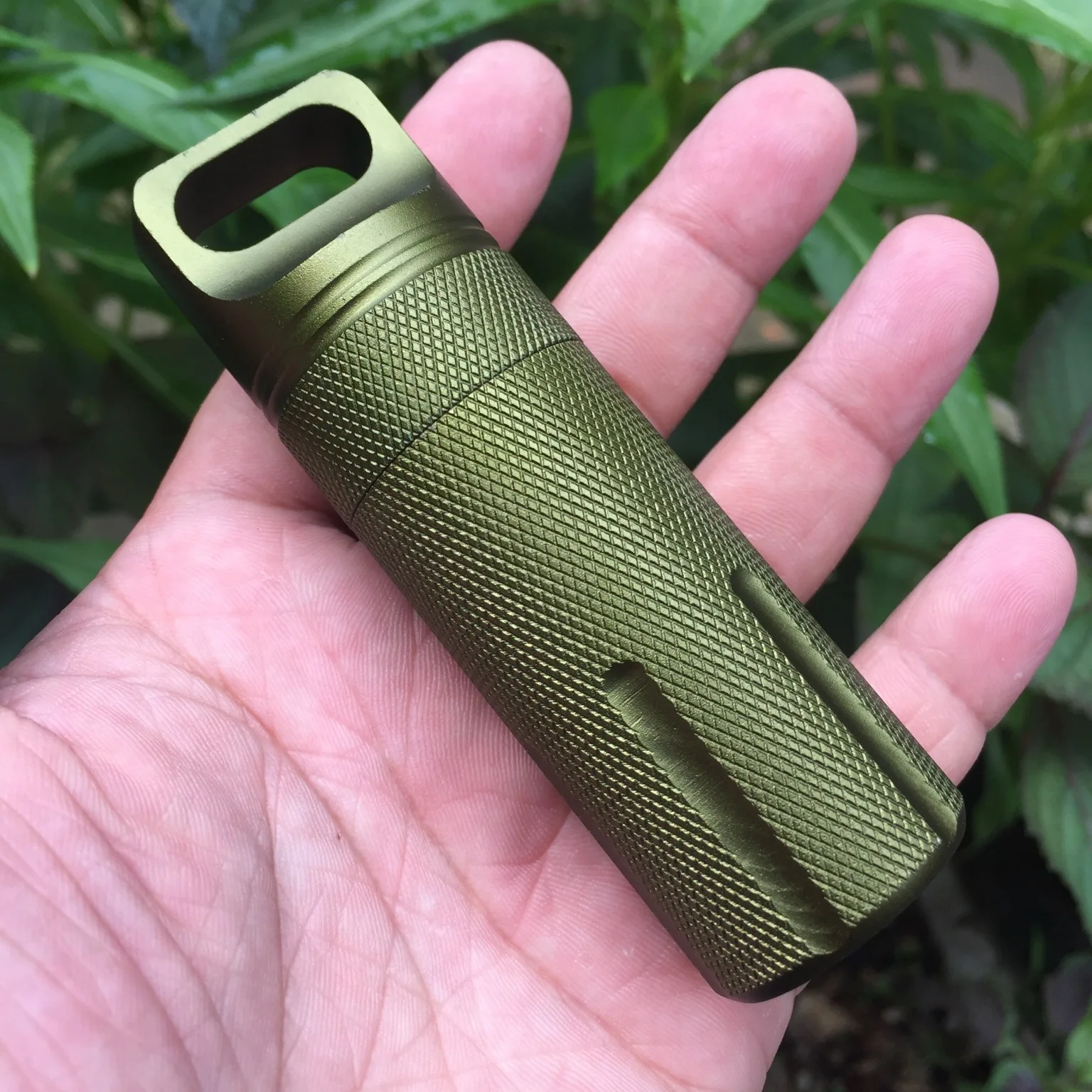 Outdoor-Strong-CNC-Waterproof-Emergency-First-Aid-Kits-Safety-Survival-Pill-Bottle-Aluminium-Camping-EDC-Tank-1